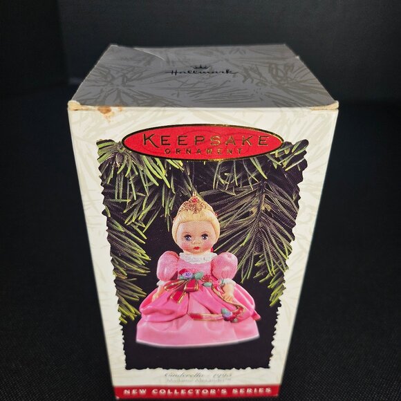 Hallmark, Cinderella 1995 Madame Alexander Keepsake Ornament. QX 6311 - Picture 4 of 13
